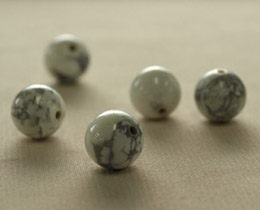 하울라이트(Howlite)